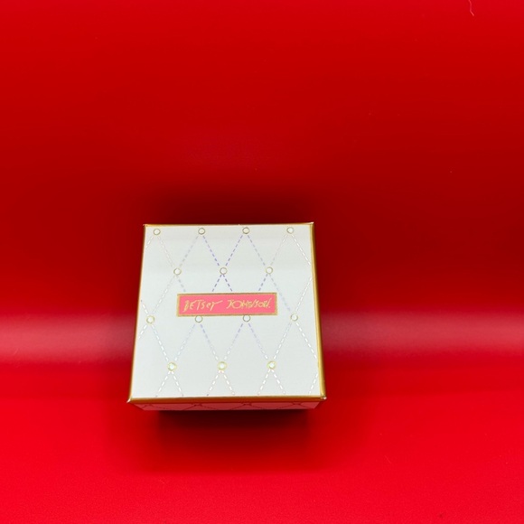 AUTHENTIC NWT Betsey Johnson Thanksgiving/Christmas earrings - Picture 2 of 8